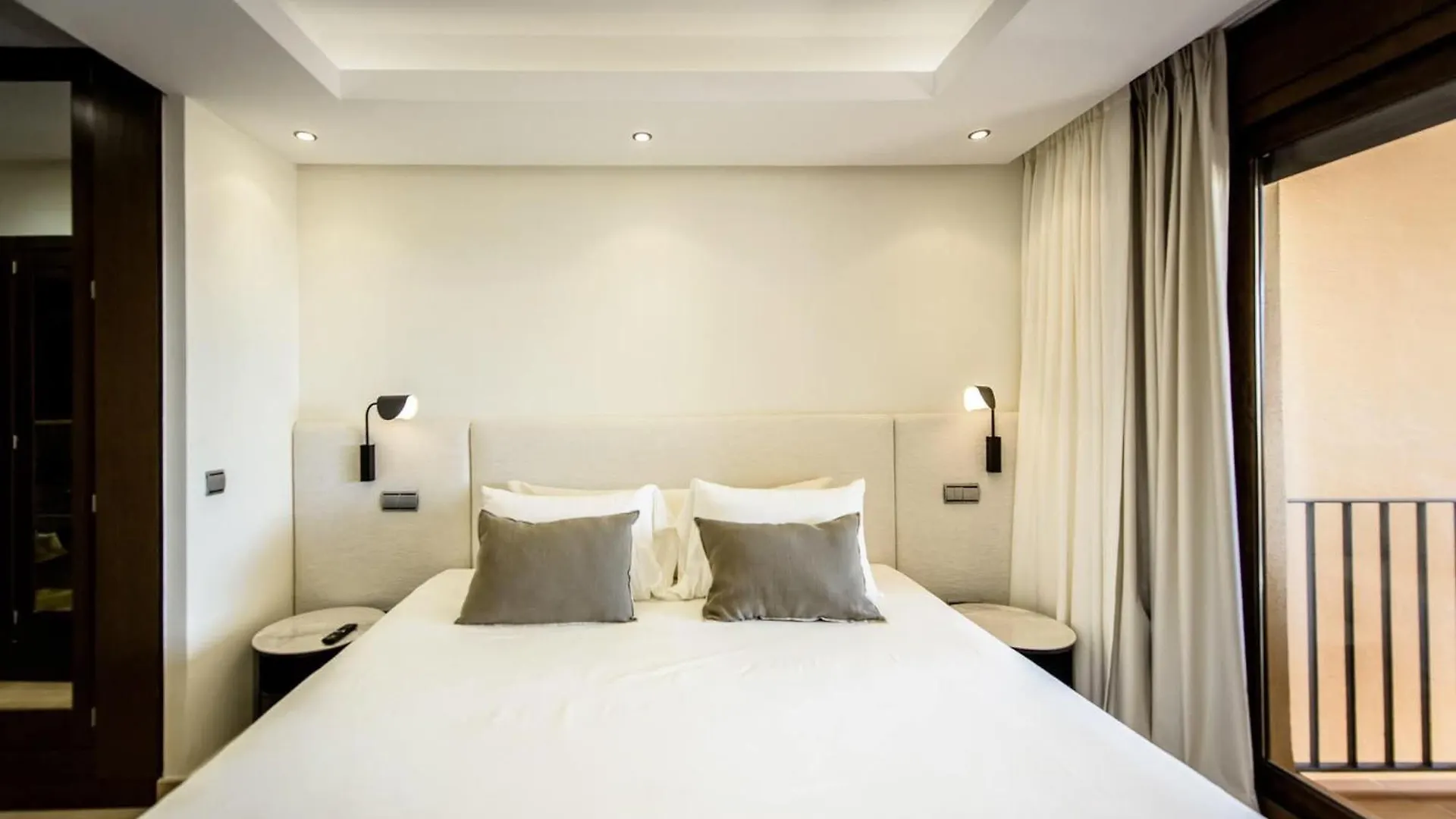 Seaview Elegance Apartment - 에스테포나 스페인
