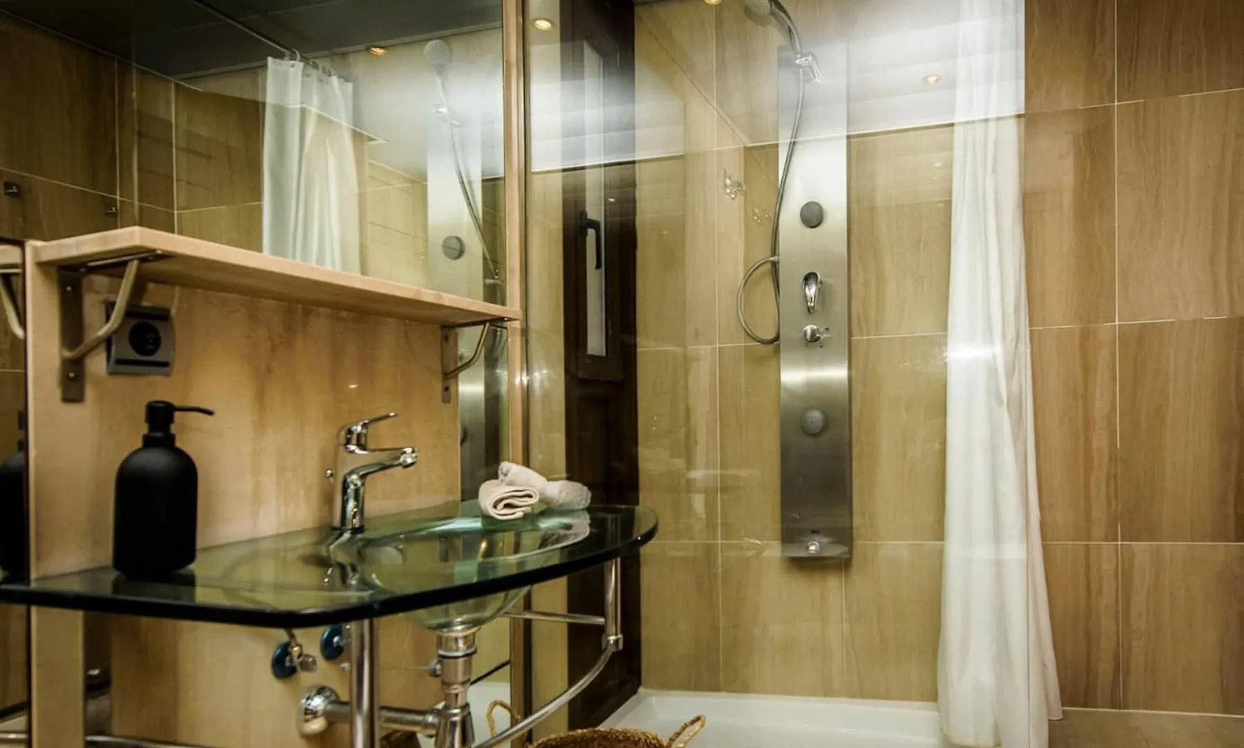 Seaview Elegance Apartment - 에스테포나 0*,